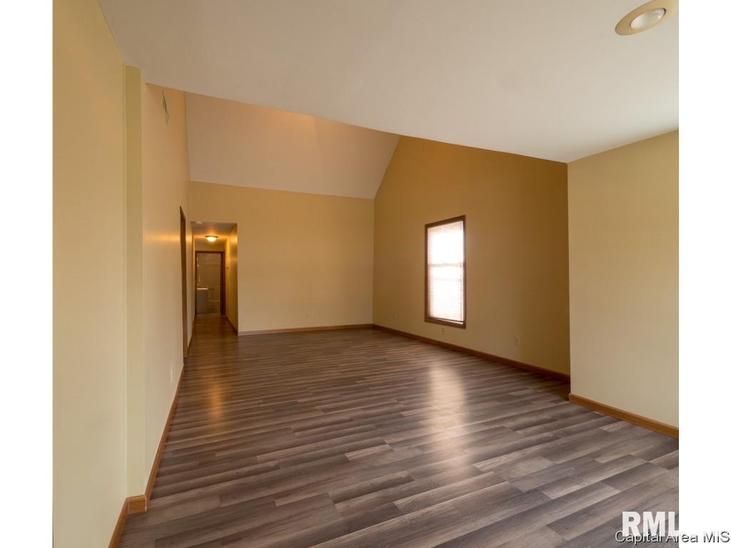 2828 South Walnut Street Springfield, IL 62704 - Photo 5 of 20