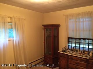 190 Yostville Road Moscow, PA 18444 - Photo 13 of 18 Gallery Image 13