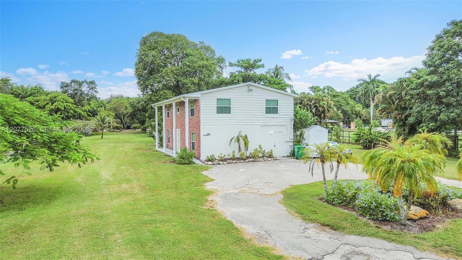 1201 Old Hiatus Road Plantation, FL 33323 - Photo 3 of 32 Gallery Image 3