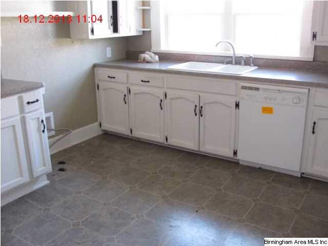 1521 Beck Road Eastaboga, AL 36260 - Photo 4 of 7