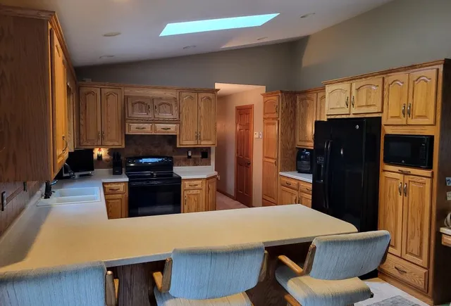 $550,000 | 3810 Nicolet Drive, Green Bay, WI 54311