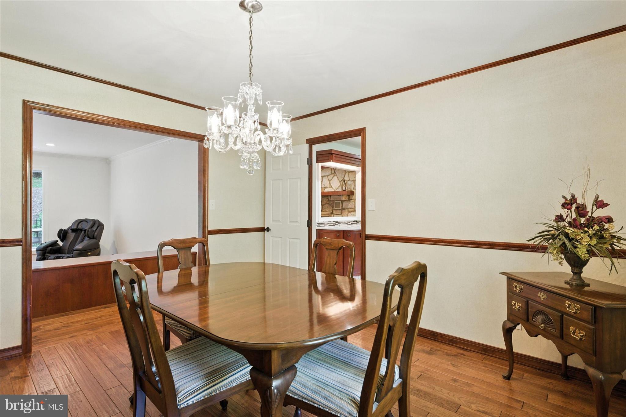49 Fawn Drive Reading, PA 19607 - Photo 26 of 44 Dining room - main level
