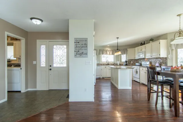 $449,900 | 35455 100th Avenue, Onamia, MN 56359