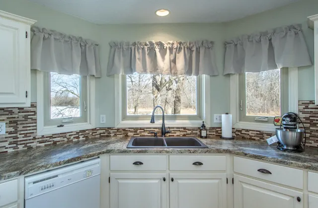 $449,900 | 35455 100th Avenue, Onamia, MN 56359