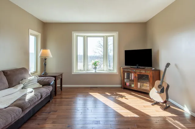 $449,900 | 35455 100th Avenue, Onamia, MN 56359