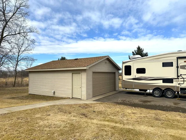 $449,900 | 35455 100th Avenue, Onamia, MN 56359