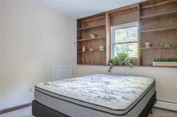 $3,300 | 8 Fillmore Court, Highland Mills, NY 10930