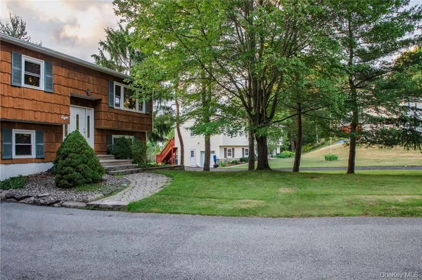 $3,300 | 8 Fillmore Court, Highland Mills, NY 10930