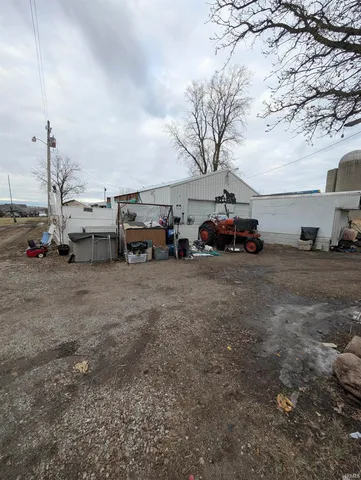 $350,000 | 1425 County Road 54, Garrett, IN 46738