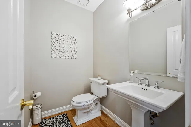 $1,099,990 | 20627 Cutwater Place, Sterling, VA 20165