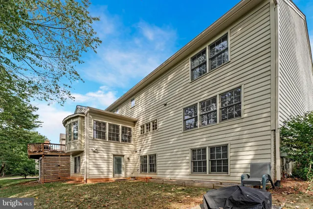 $1,099,990 | 20627 Cutwater Place, Sterling, VA 20165