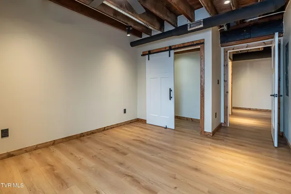 $2,775 | 453 East Main Street, Unit 400, Kingsport, TN 37660