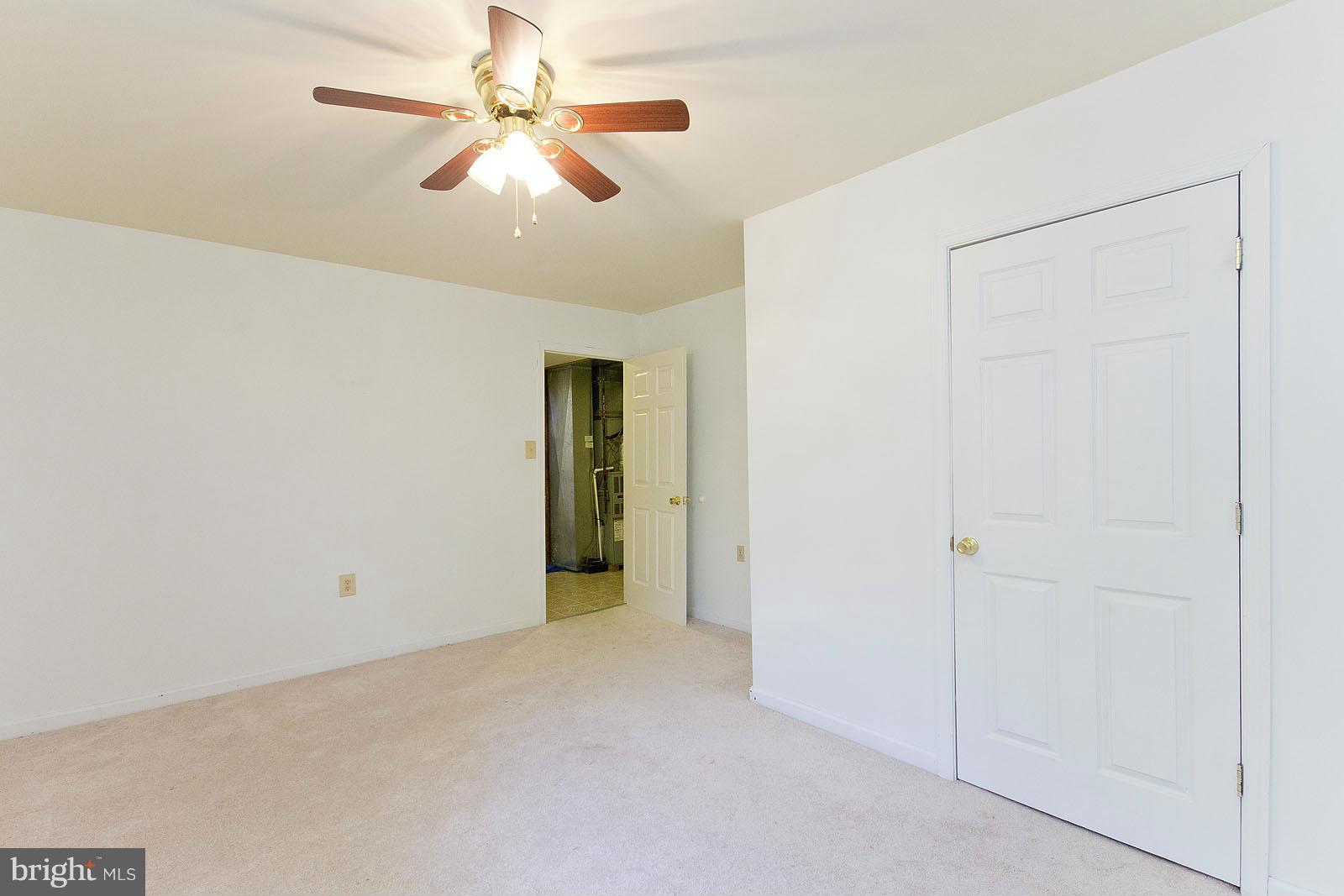 138 Charlton Road Winchester, VA 22602 - Photo 25 of 30 wooden floor in an empty room