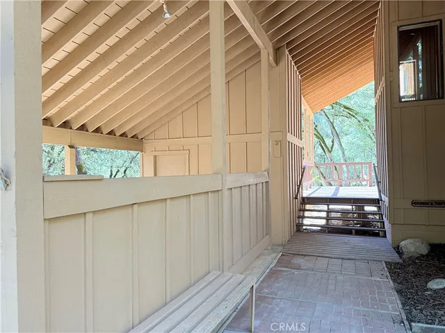 a view of a backyard with garden