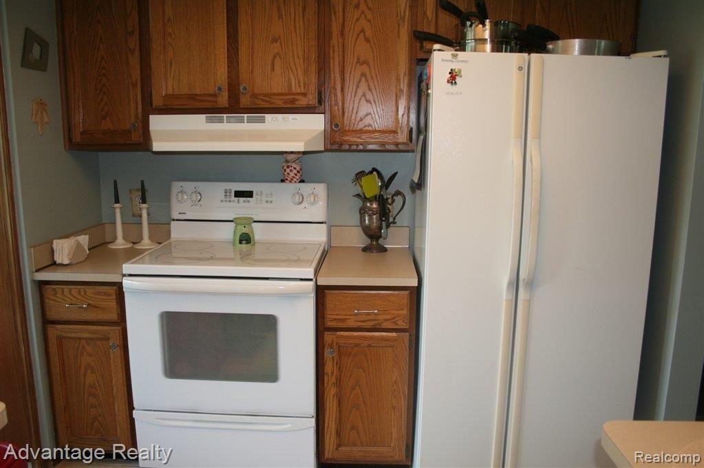 51875 Fairchild Road New Baltimore, MI 48051 - Photo 18 of 24 IMG_1972.JPG