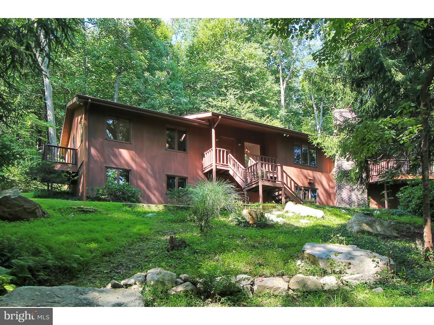 3103 Chestnut Hill Road Center Valley, PA 18034 - Photo 1 of 25 Gallery Image 1