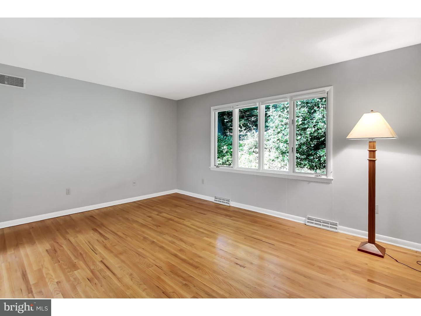 3103 Chestnut Hill Road Center Valley, PA 18034 - Photo 5 of 25 Gallery Image 5