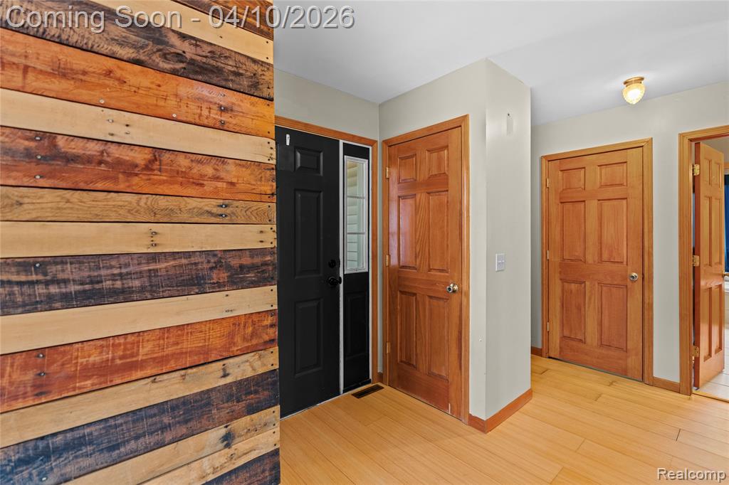 6490 East Coldwater Road Flint, MI 48506 - Photo 16 of 65 Gallery Image 16