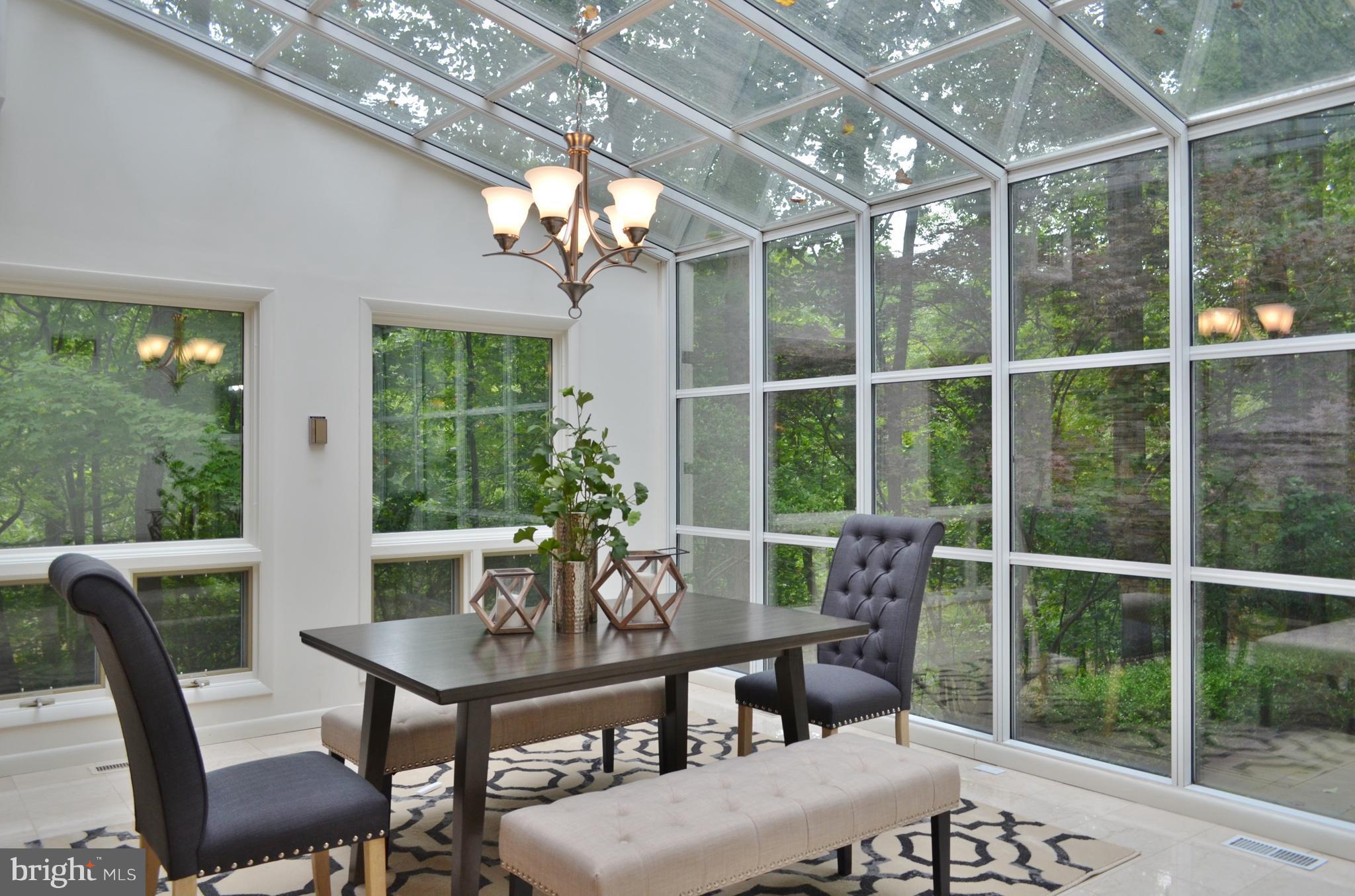 3165 Rolling Road Edgewater, MD 21037 - Photo 13 of 36 Dining Room