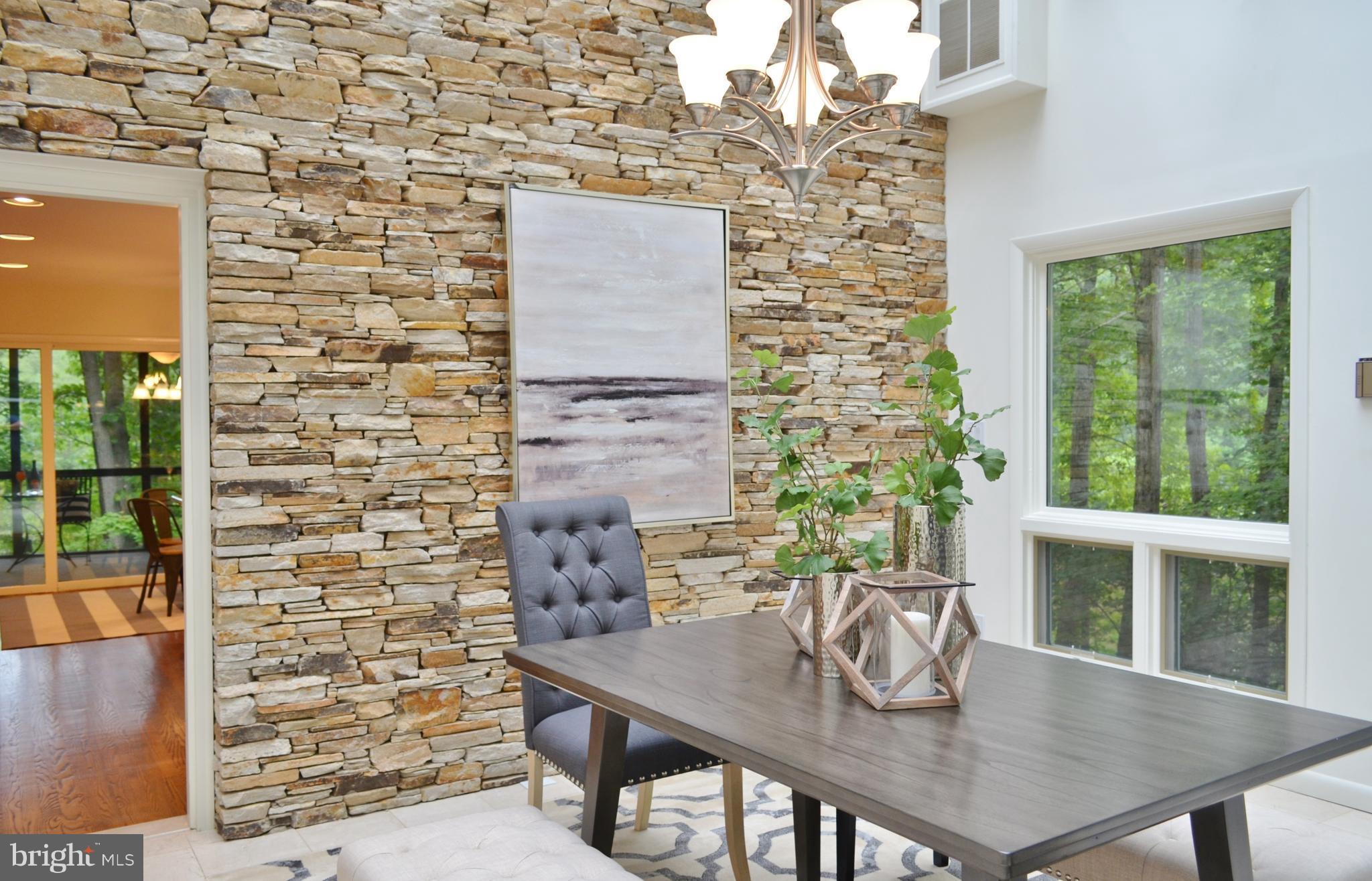 3165 Rolling Road Edgewater, MD 21037 - Photo 14 of 36 Dining Room