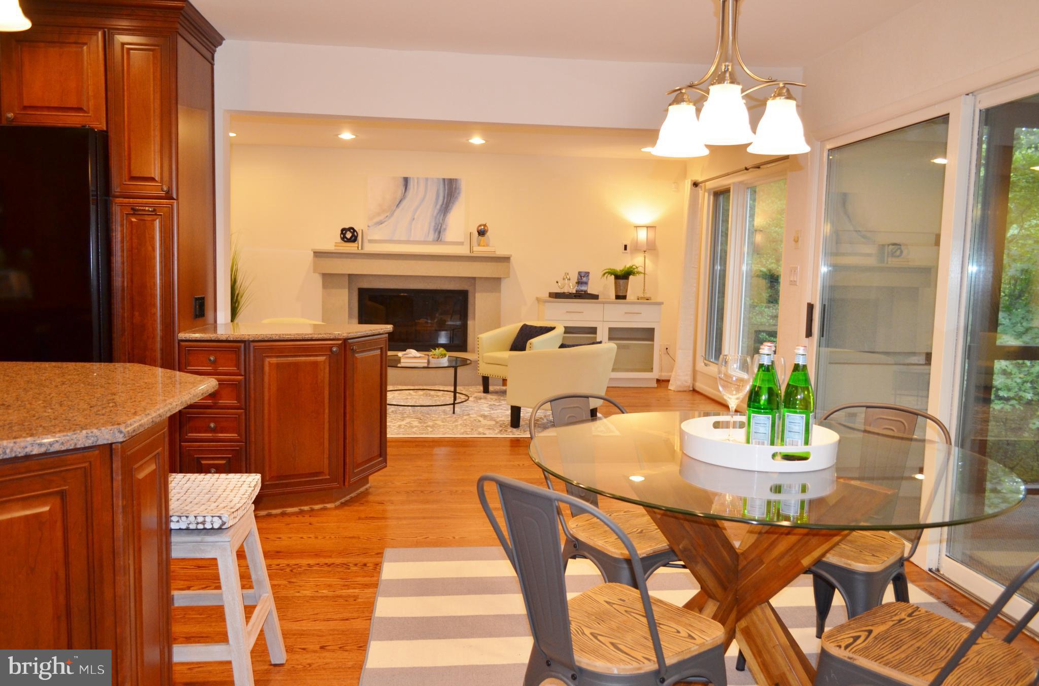 3165 Rolling Road Edgewater, MD 21037 - Photo 6 of 36 Kitchen