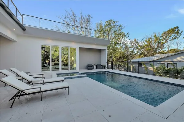 $3,690,000 | 603 Tremont Street, Sarasota, FL 34242