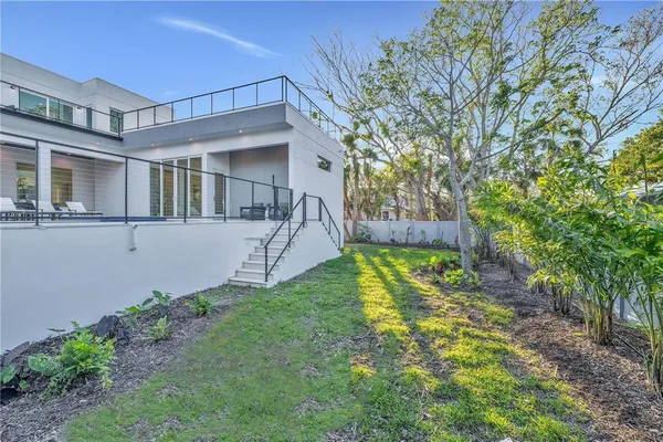 $3,690,000 | 603 Tremont Street, Sarasota, FL 34242