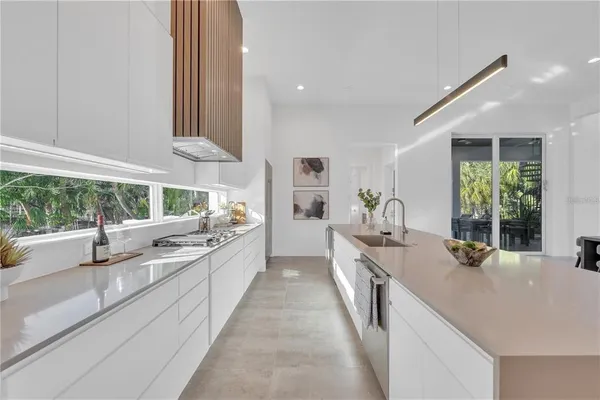 $3,690,000 | 603 Tremont Street, Sarasota, FL 34242