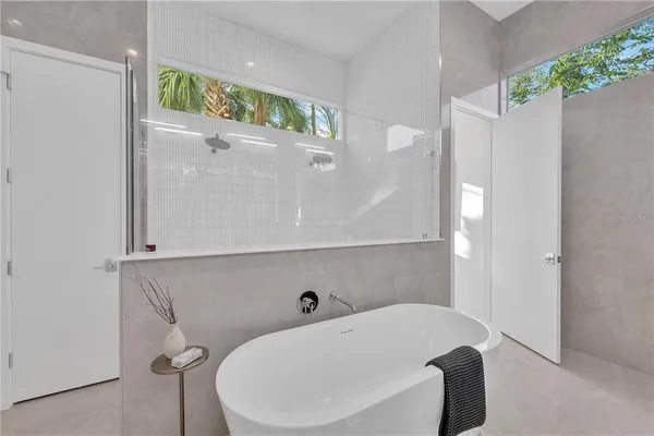 $3,690,000 | 603 Tremont Street, Sarasota, FL 34242