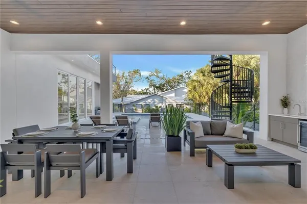 $3,690,000 | 603 Tremont Street, Sarasota, FL 34242