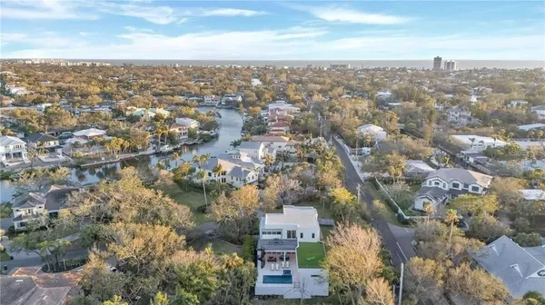 $3,690,000 | 603 Tremont Street, Sarasota, FL 34242