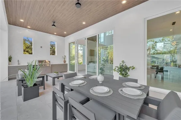 $3,690,000 | 603 Tremont Street, Sarasota, FL 34242