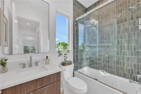 $3,690,000 | 603 Tremont Street, Sarasota, FL 34242