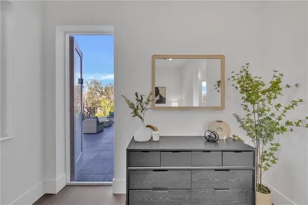 $3,690,000 | 603 Tremont Street, Sarasota, FL 34242
