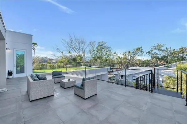 $3,690,000 | 603 Tremont Street, Sarasota, FL 34242