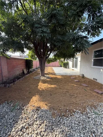 $989,000 | 1804 East South Street, Anaheim, CA 92805