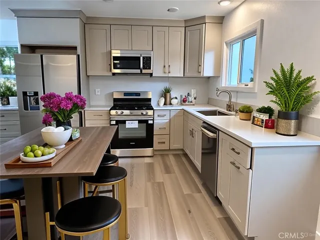 $989,000 | 1804 East South Street, Anaheim, CA 92805