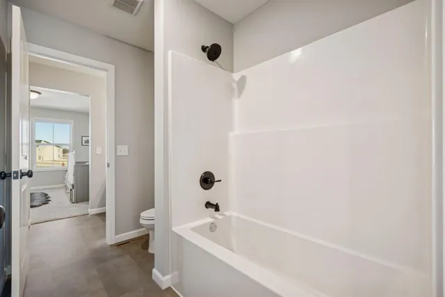 $685,000 | 2600 Ivy Avenue Northeast, St. Michael, MN 55376