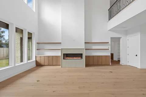 $1,299,999 | 8021 Turquoise Lane, Houston, TX 77055