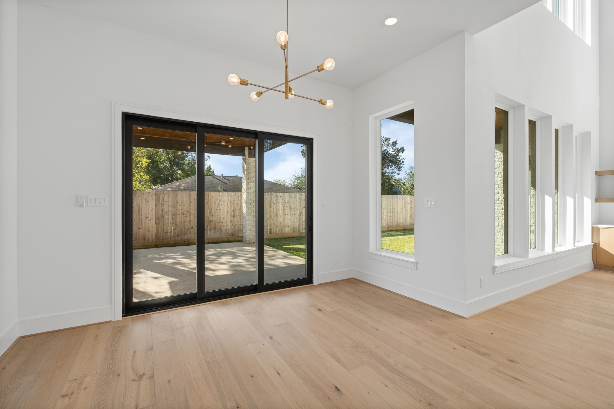 8021 Turquoise Lane Houston, TX 77055 - Photo 25 of 50