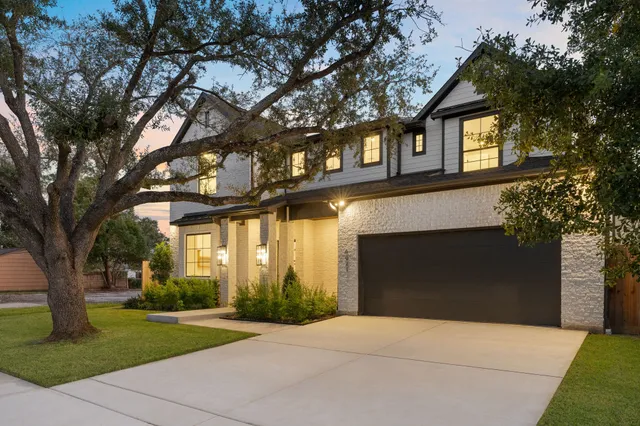 $1,299,999 | 8021 Turquoise Lane, Houston, TX 77055