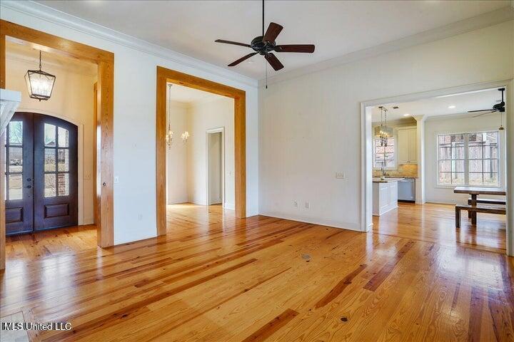 102 Cypress Lake Boulevard South Madison, MS 39110 - Photo 10 of 37 20230621213506313831000000-o