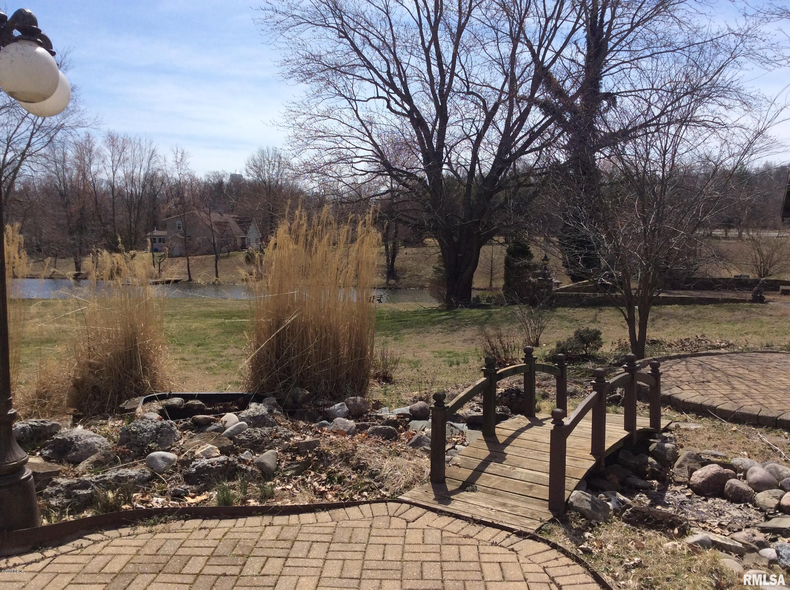 11787 East Webb Road Mount Vernon, IL 62864 - Photo 18 of 50 Gallery Image 18