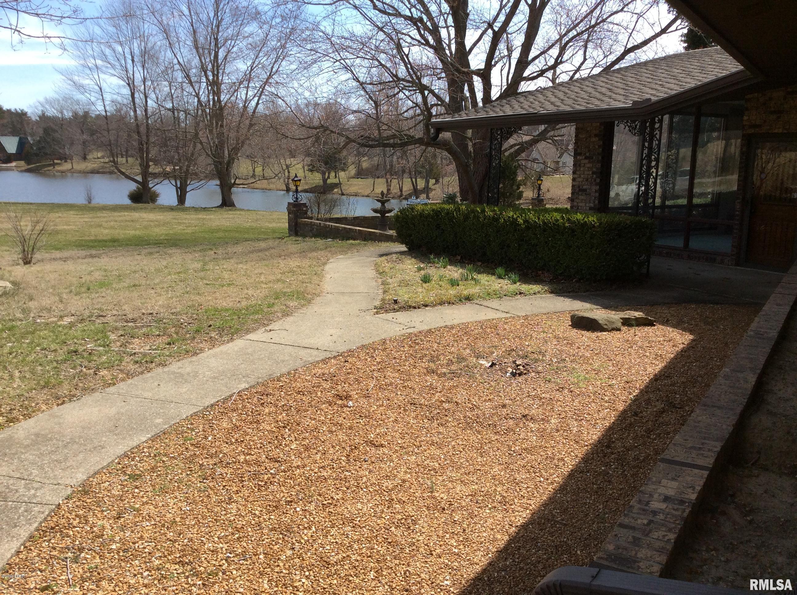 11787 East Webb Road Mount Vernon, IL 62864 - Photo 22 of 50 Gallery Image 22
