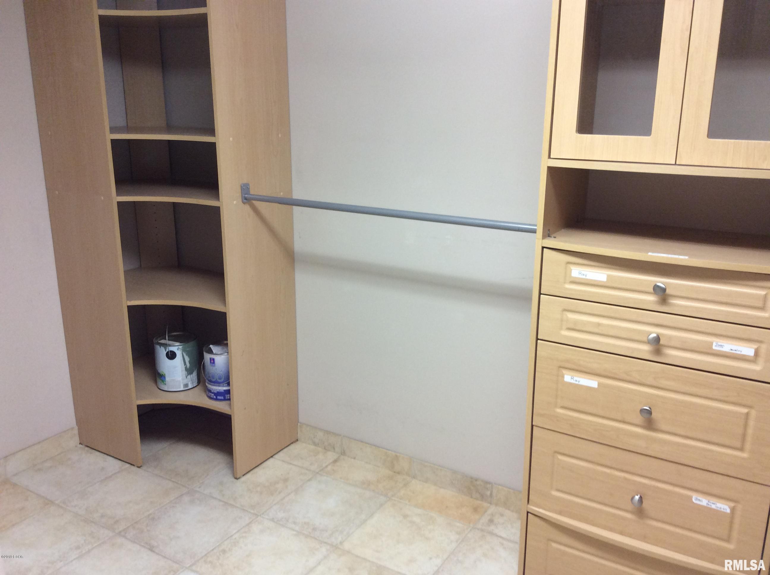 11787 East Webb Road Mount Vernon, IL 62864 - Photo 35 of 50 Gallery Image 35