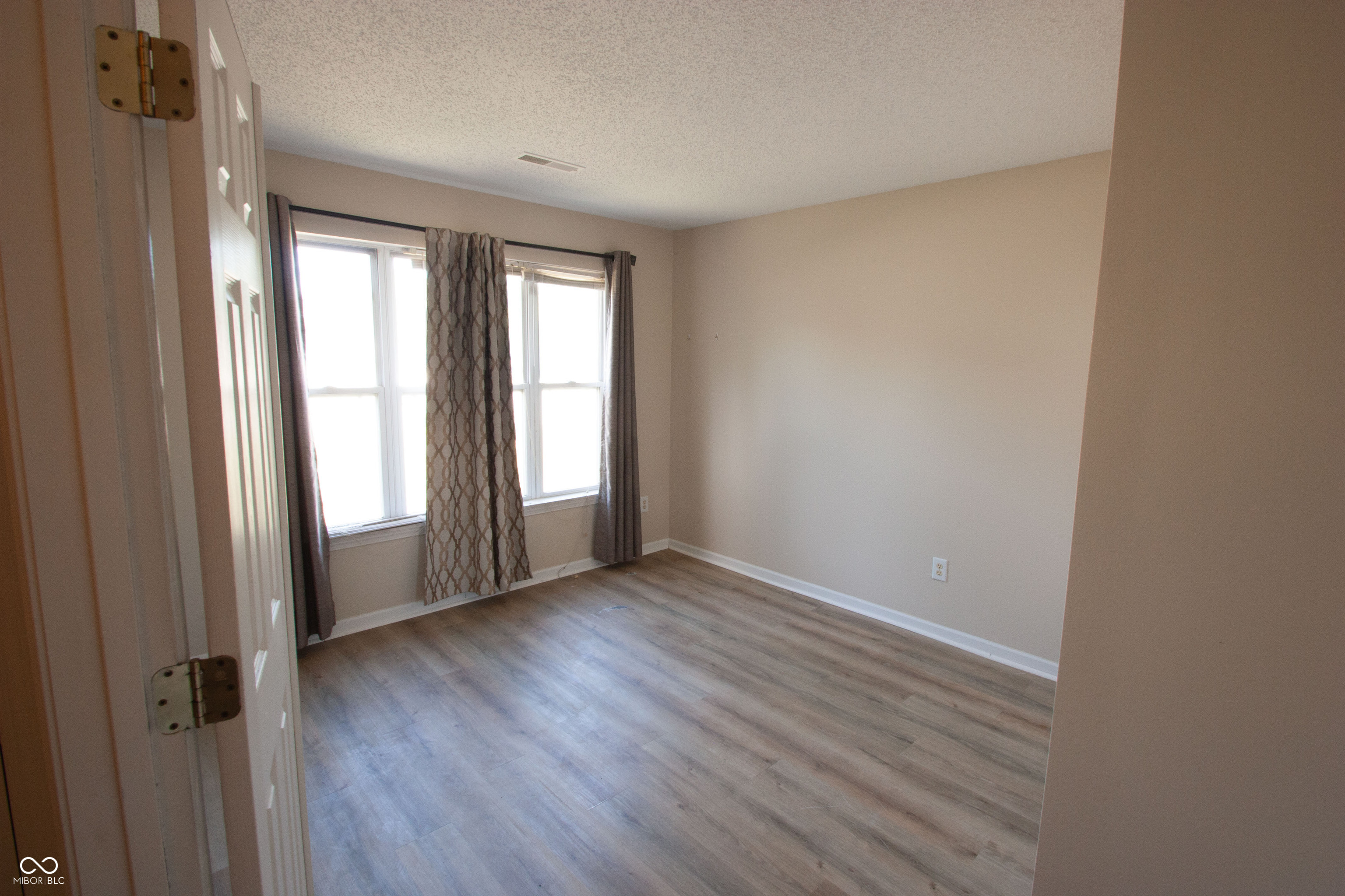 291 Lakemoore Street Brownsburg, IN 46112 - Photo 11 of 26