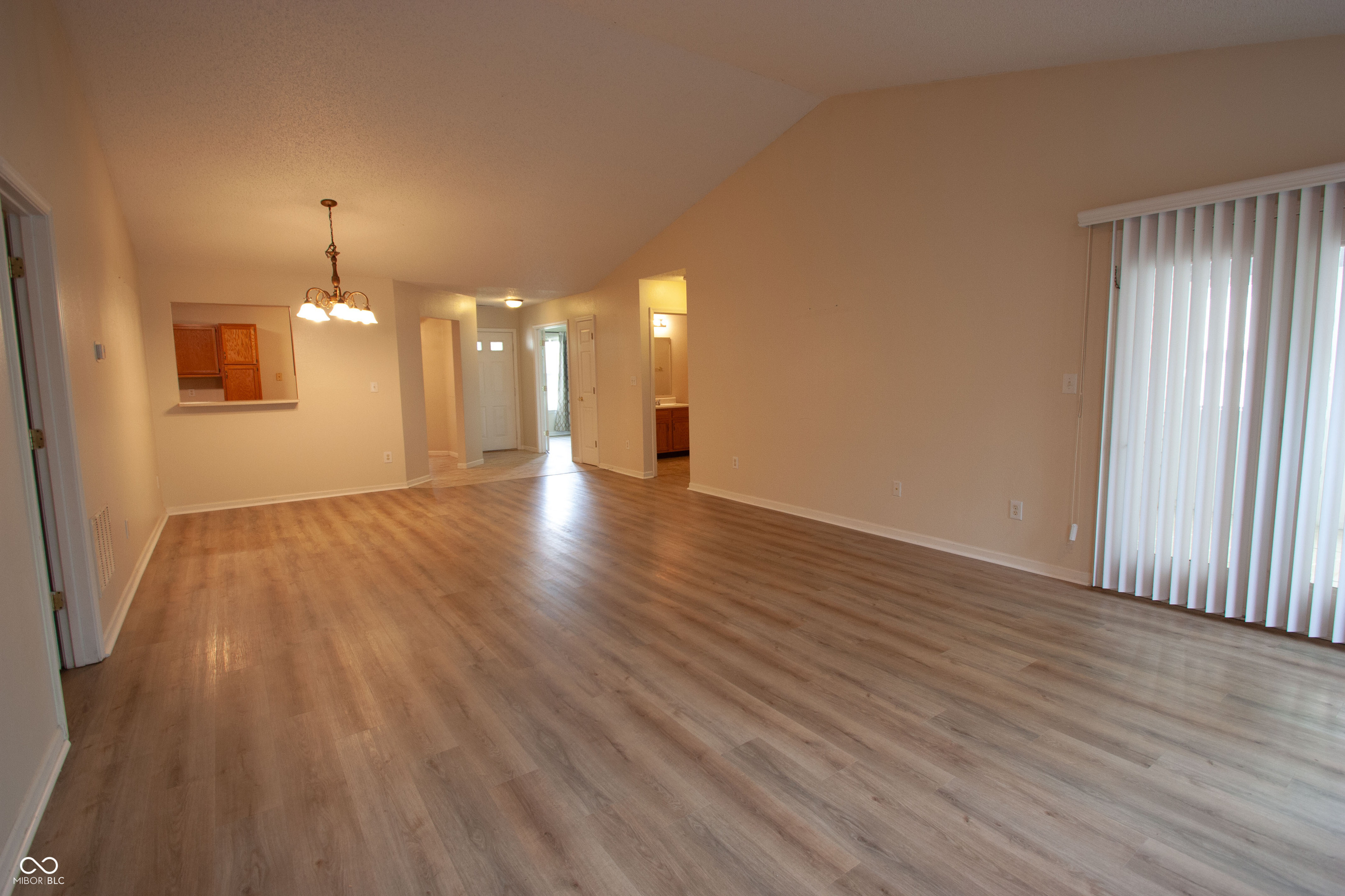 291 Lakemoore Street Brownsburg, IN 46112 - Photo 16 of 26