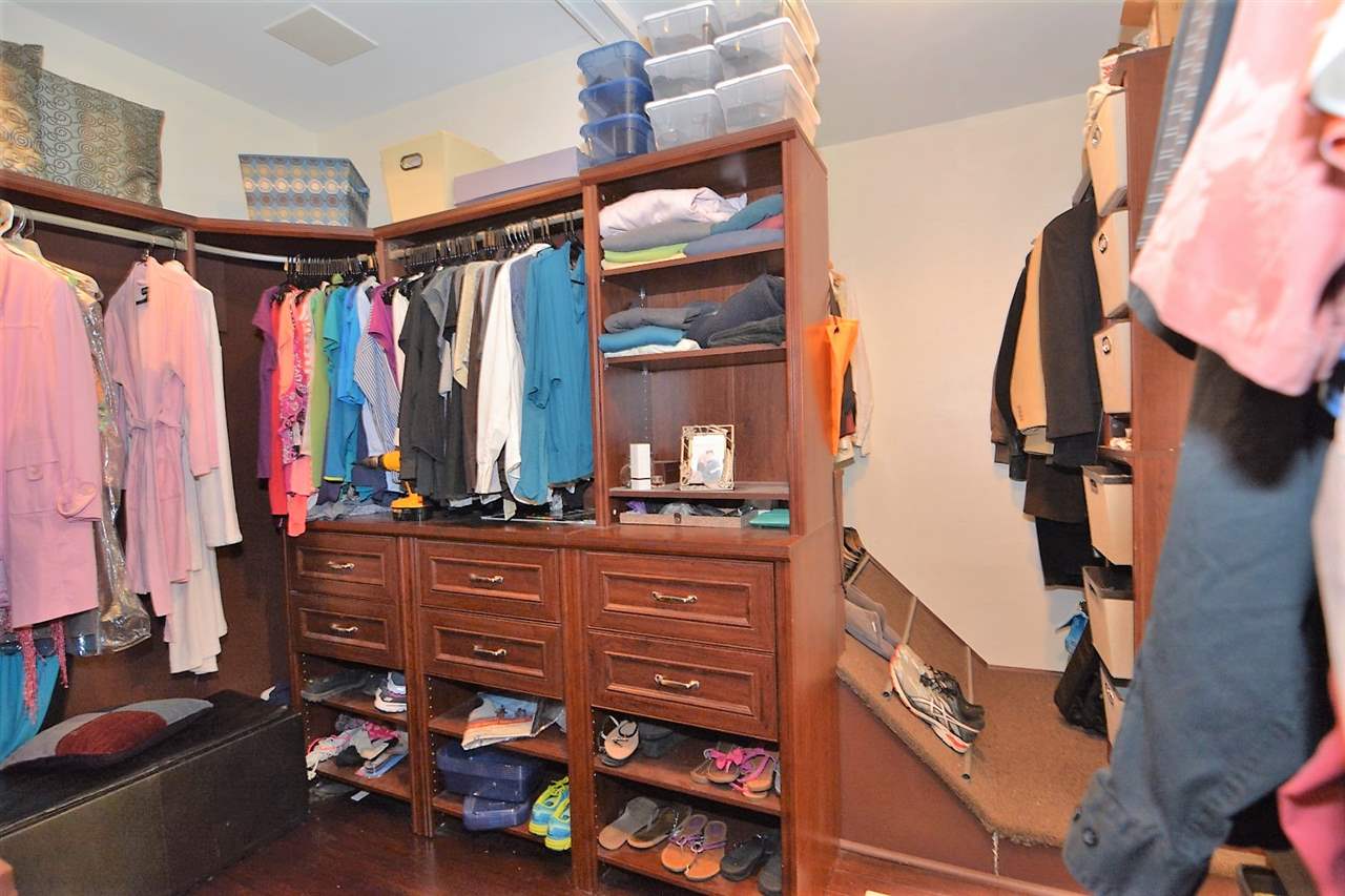 8100 Kuebler Road Evansville, IN 47720 - Photo 13 of 36 Gallery Image 13