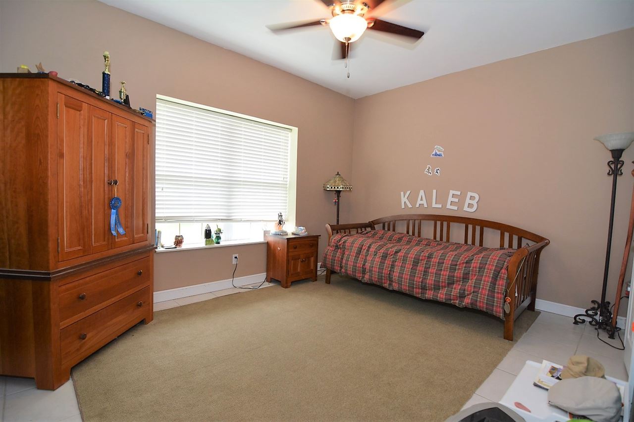 8100 Kuebler Road Evansville, IN 47720 - Photo 14 of 36 Gallery Image 14
