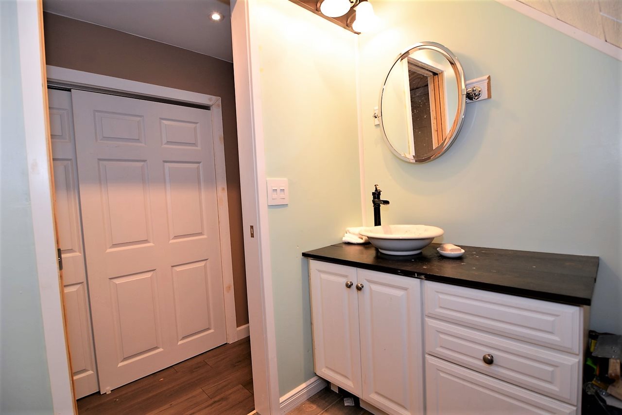 8100 Kuebler Road Evansville, IN 47720 - Photo 18 of 36 Gallery Image 18
